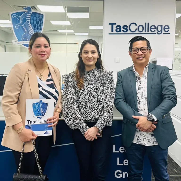 Tas COllege